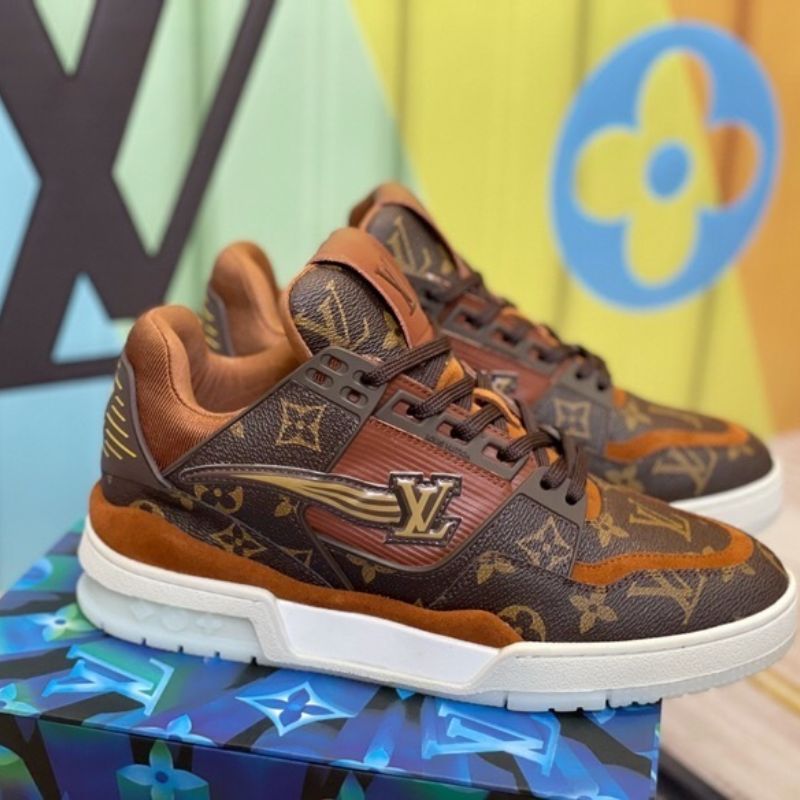 Louis Vuitton Trainer Low 'Monogram - Ebene