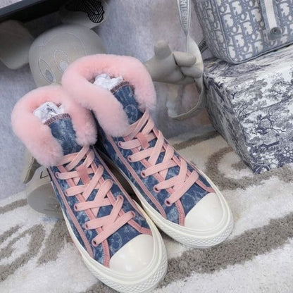 Louis Vuitton fantasy pink laces and pink faux-fur lining Sneakers