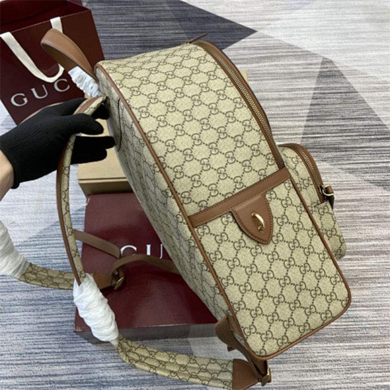 Gucci GG Emblem gold-tone hardware Medium Backpack