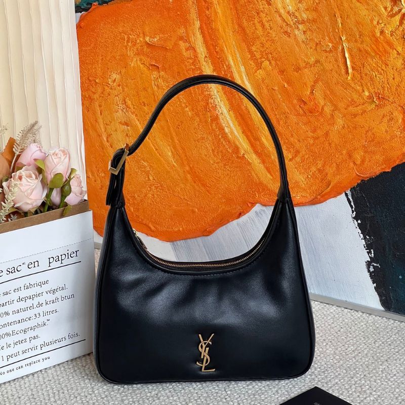 Saint Laurent Le 5 à 7 supple small shoulder bag