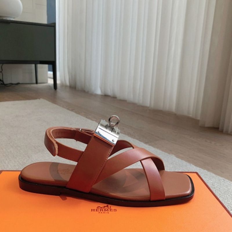 Hermès Empire Flat Sandals in gold (tan/caramel) calfskin