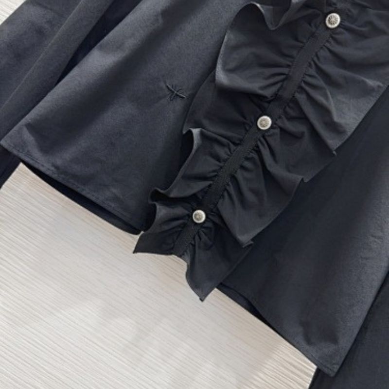 Christian Dior cropped jacket with a removable ruched collar.