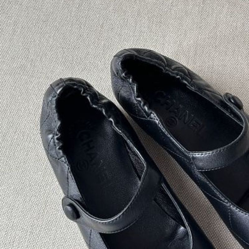 Chanel Quilted Interlocking CC Mary Jane Flats