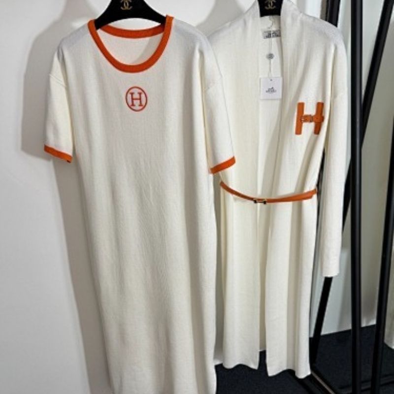 Hermès white t-shirt dress and long cardigan set with orange trim