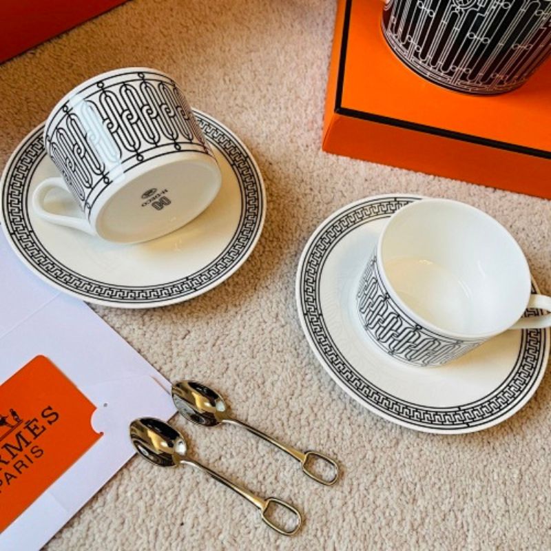 H Deco Tea Service from Hermès.