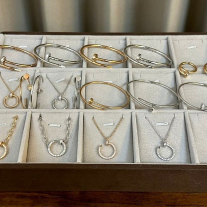 Cartier Juste un Clou collection