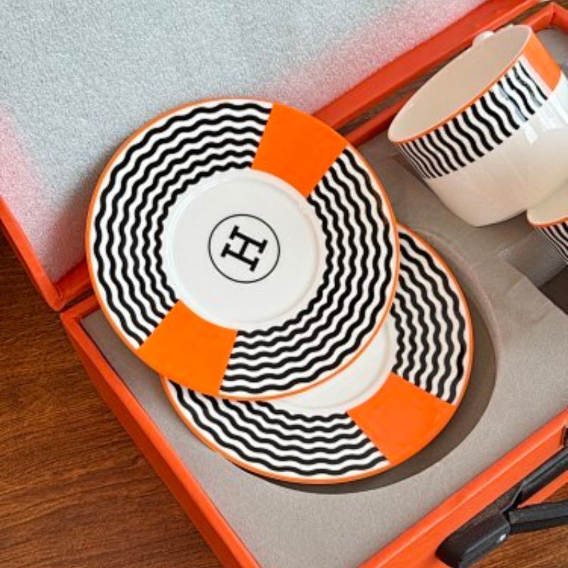 Hermès "Light Luxury Line" afternoon tea and coffee collection.