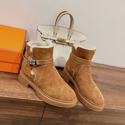 Hermès Veo ankle boots in a warm brown suede