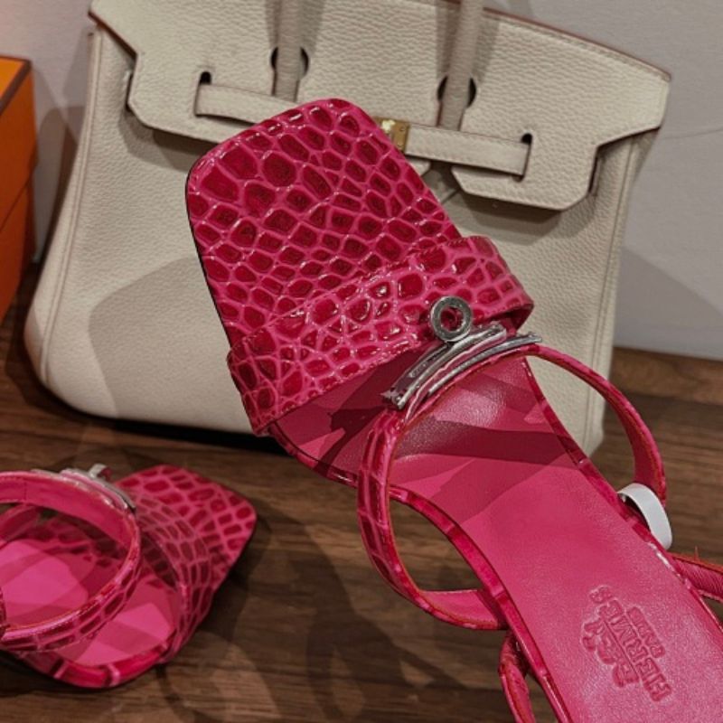 Hermès Lipstick 85 Sandals in a vibrant magenta pink alligator-embossed leather.