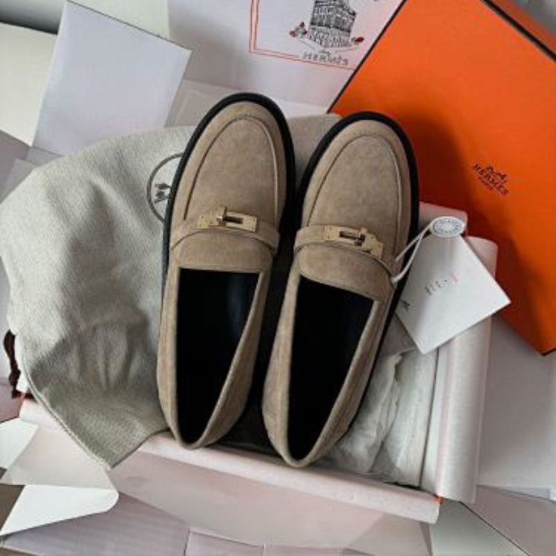 Hermès Dauphine Loafers in etoupe/taupe suede goatskin leather.
