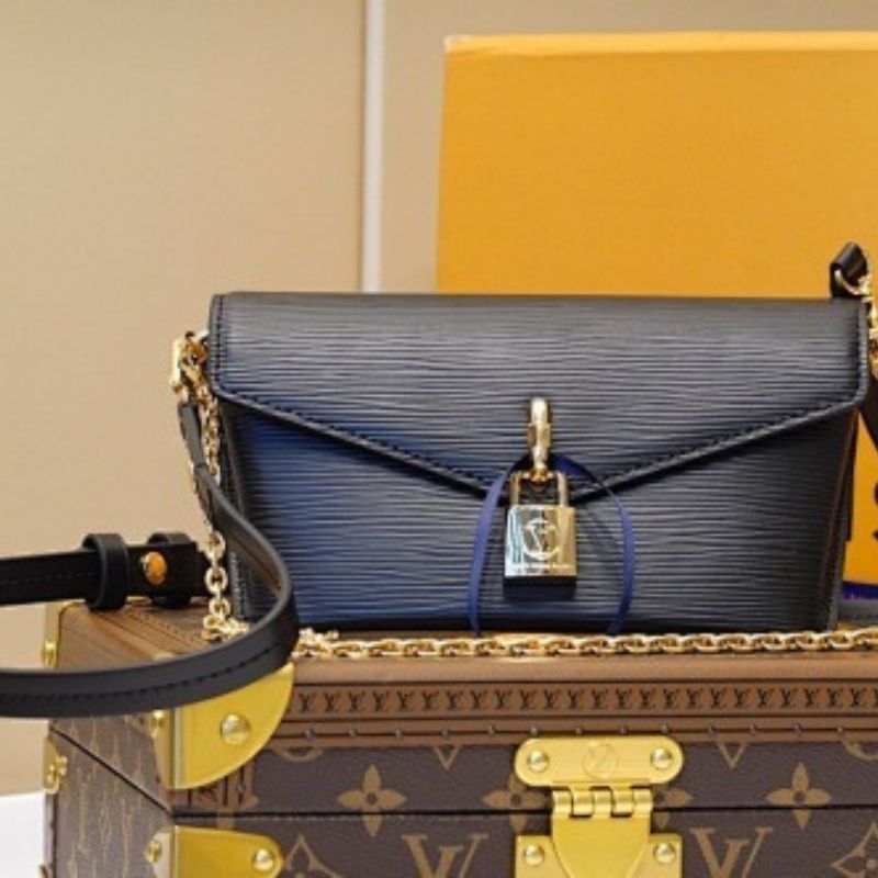 Louis Vuitton Padlock On Strap in Black Epi leather.