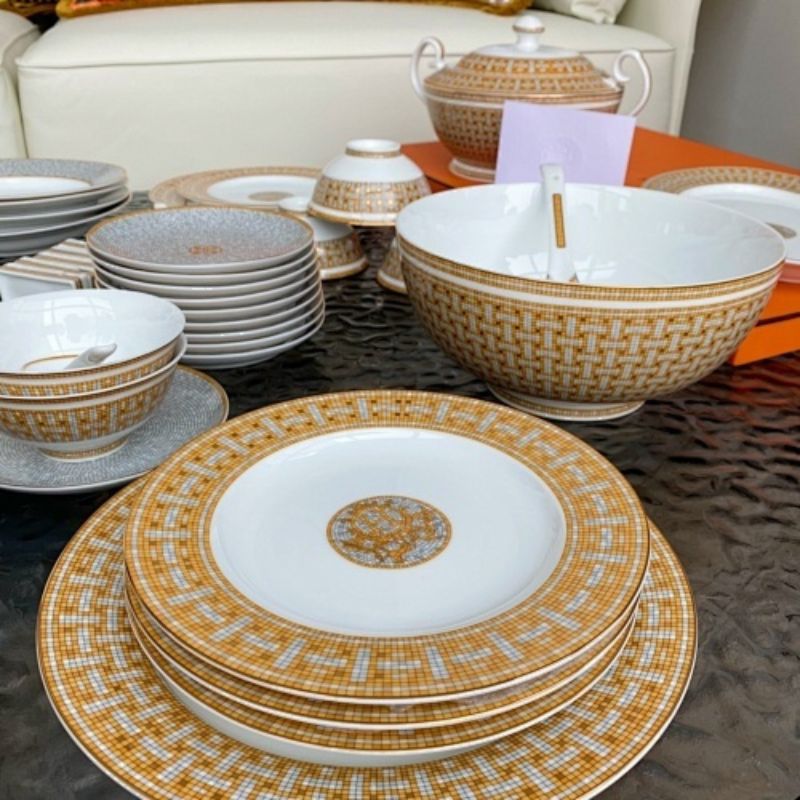 Mosaïque au 24 Gold collection by Hermès,