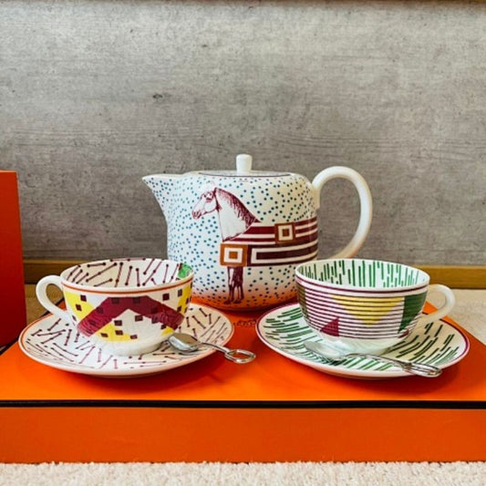 Hippomobile tea from Hermès