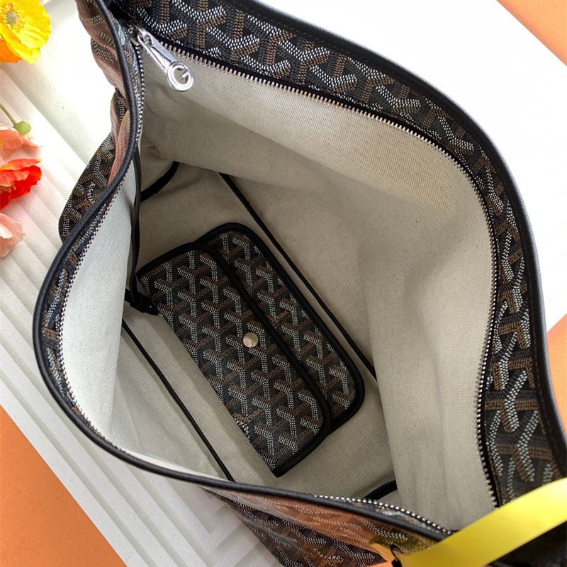 Goyard Bohème Hobo bag and a matching Senat pouch