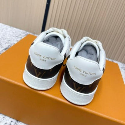 Louis Vuitton Rivoli Sneakers in white leather.