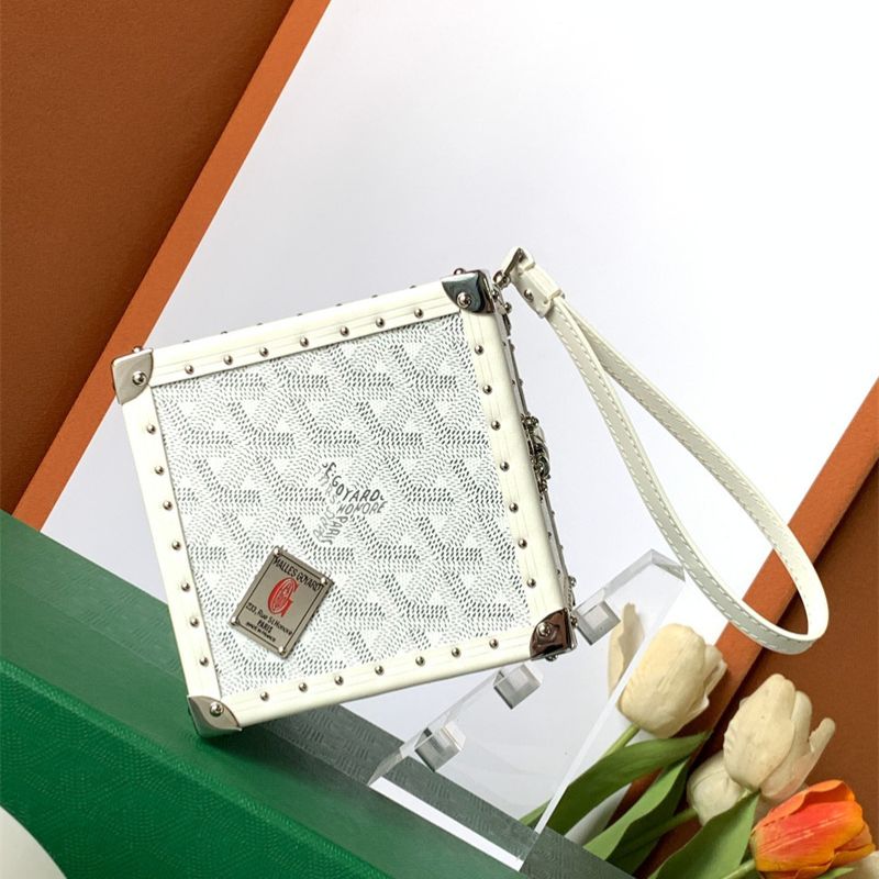 Goyard Dé Trunk Bag in the White