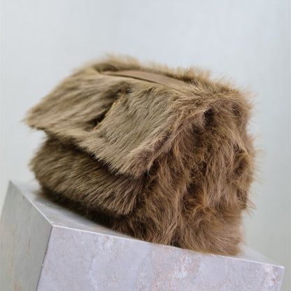 Saint Laurent Niki Oversized in Shearling.