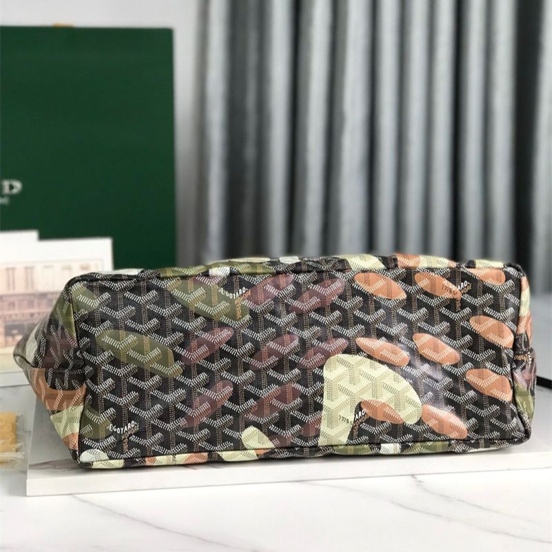 Goyard Saint Louis tote bag (likely GM size)