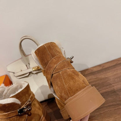 Hermès Veo ankle boots in a warm brown suede