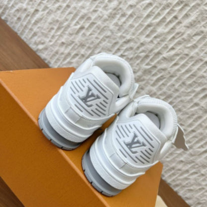 Louis Vuitton LV Trainer in a white Monogram