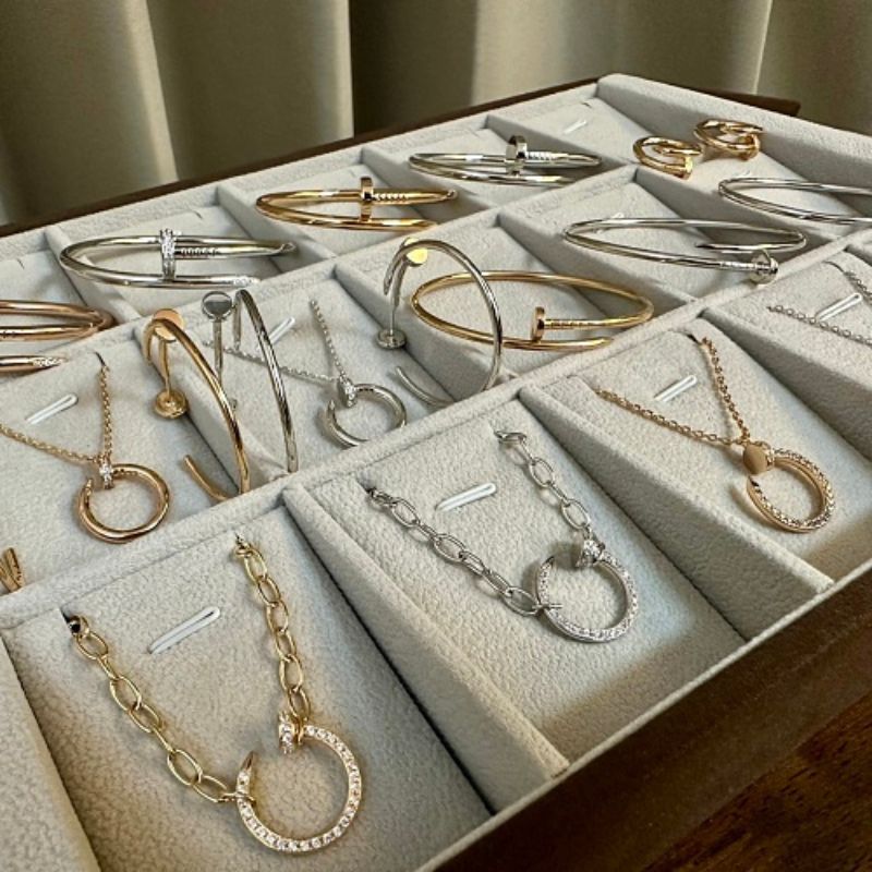 Cartier Juste un Clou collection