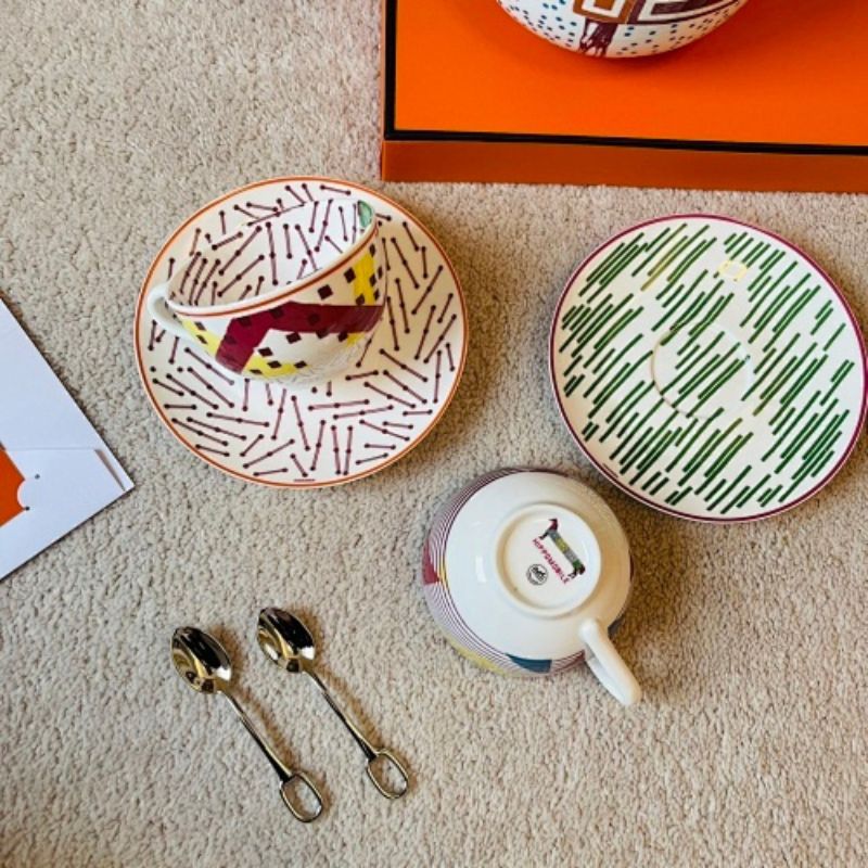 Hippomobile tea from Hermès