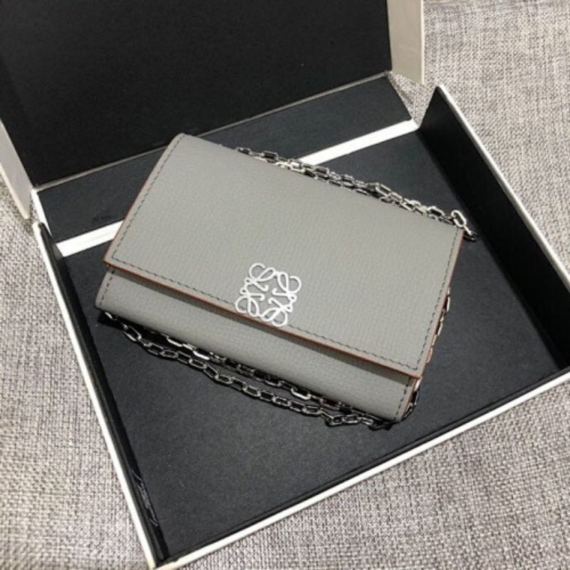 Loewe Anagram Wallet on Chain.