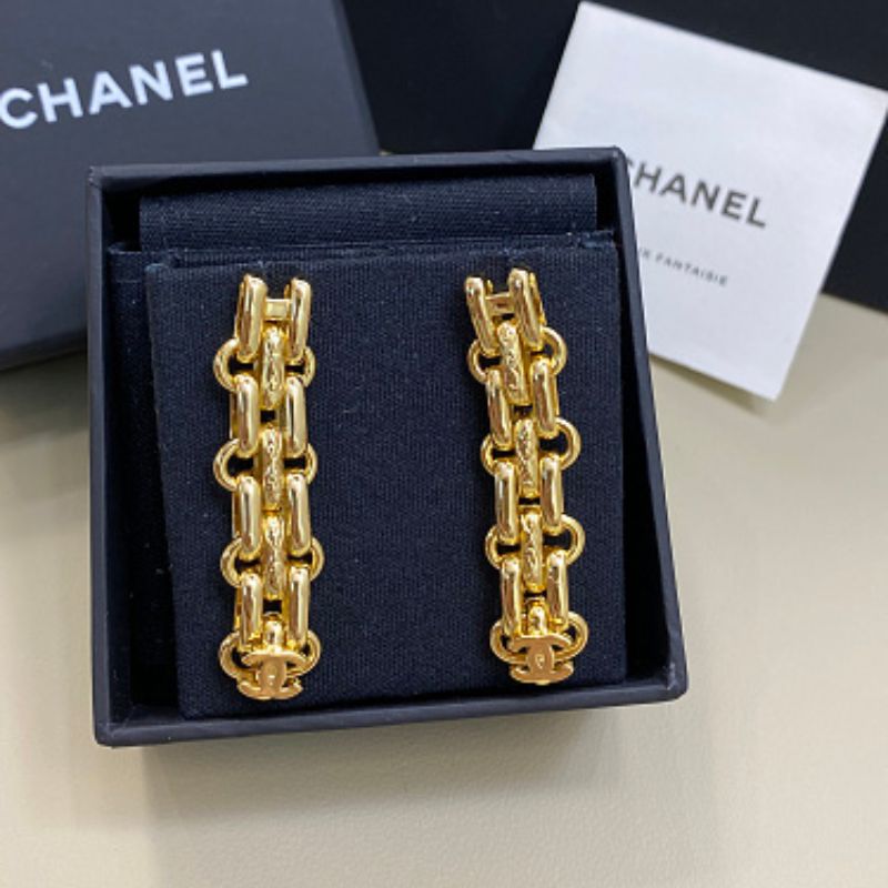 Chanel triple-row chain drop earrings,