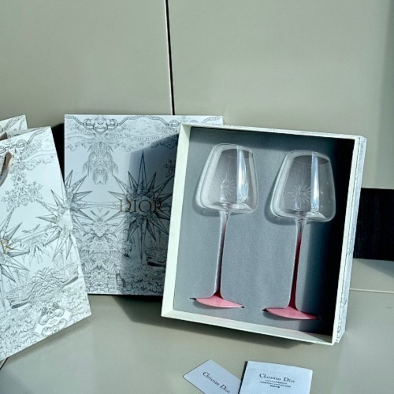 Christian Dior Hexagram crystal wine glasses,