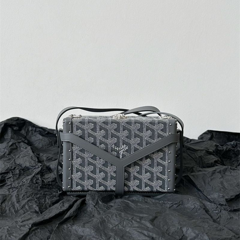 Goyard Minaudière Trunk Bag in grey