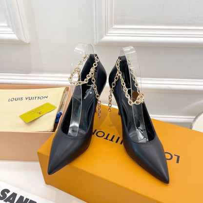 Louis Vuitton Black Patent Chain Link Pumps