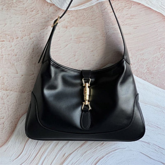 Gucci Jackie 1961 shoulder bag in black leather