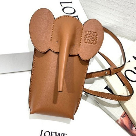 Loewe Elephant Pocket bag in a tan