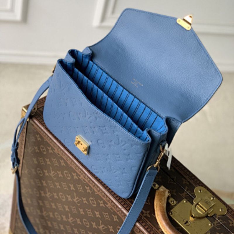Louis Vuitton Pochette Métis in the Blue Jean