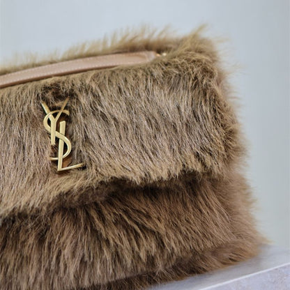 Saint Laurent Niki Oversized in Shearling.