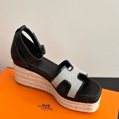 Hermès Elda Espadrilles in a mixed leather and denim/canvas