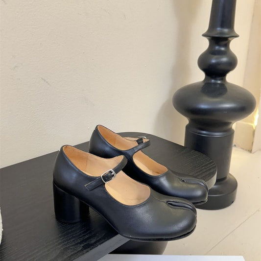 Miu Miu Tabi Mary Jane pumps.