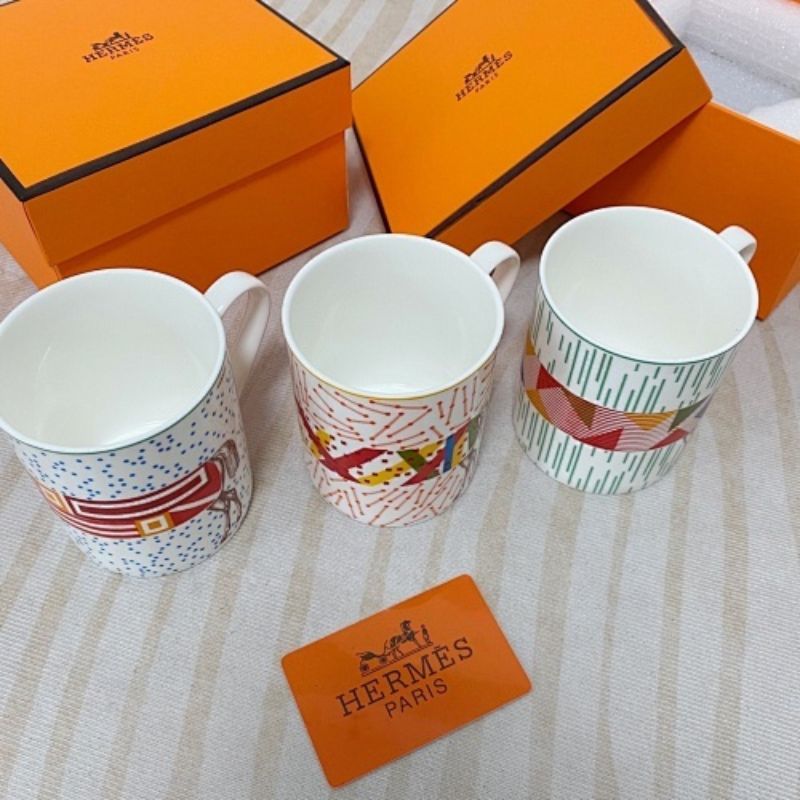 Hermès Hippomobile tableware series,