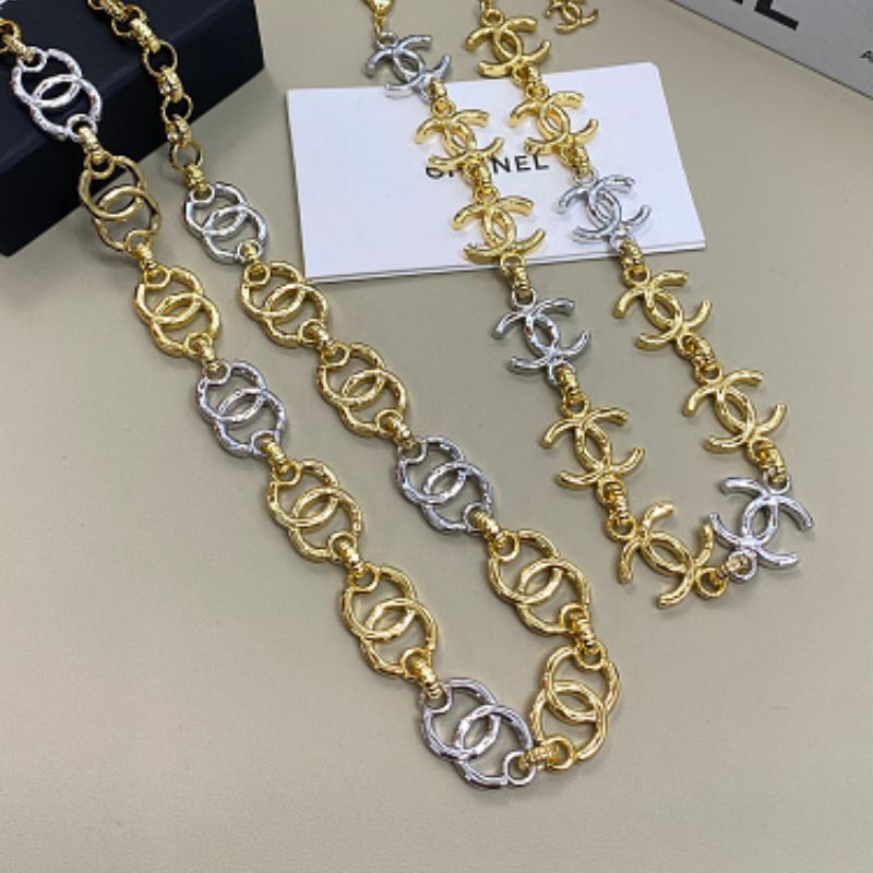 Chanel Interlocking CC Round-Link Chain Necklace