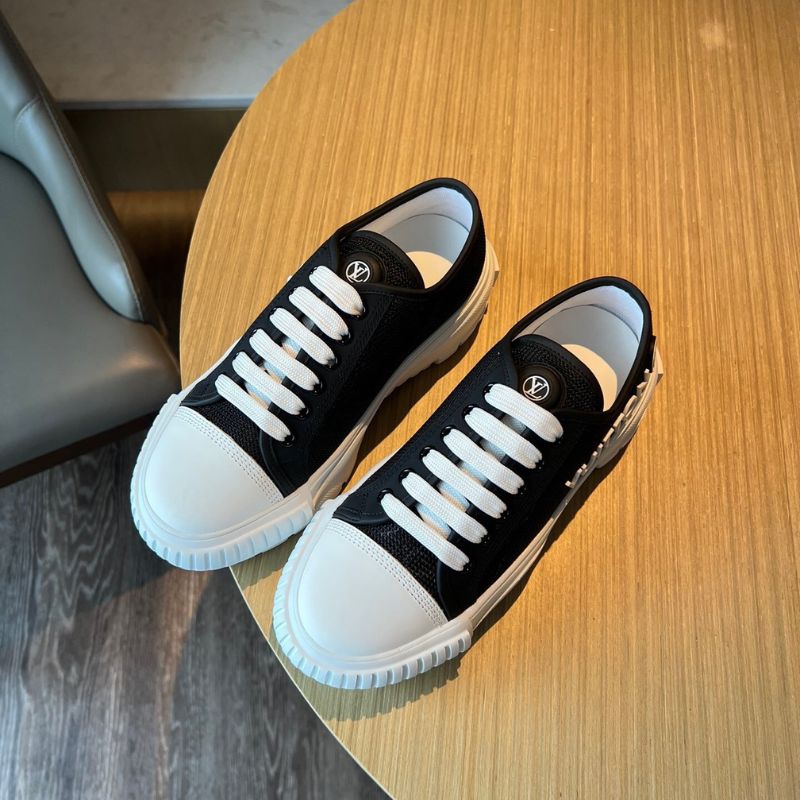 Louis Vuitton black and white version Squad sneakers.