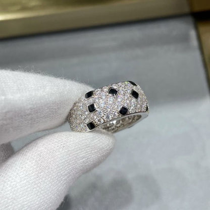 Panthère de Cartier Spotted Band Ring