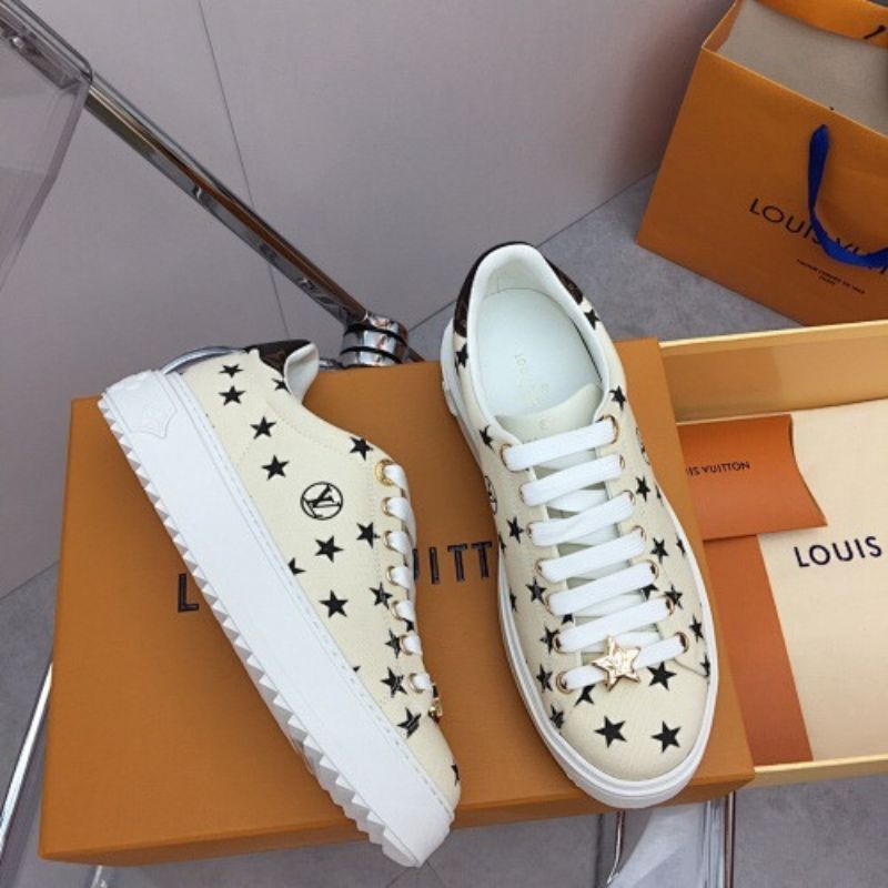 Louis Vuitton Time Out Line Sneakers with a star pattern