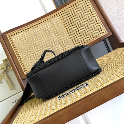 Saint Laurent Le 5 à 7 supple small shoulder bag in raffia