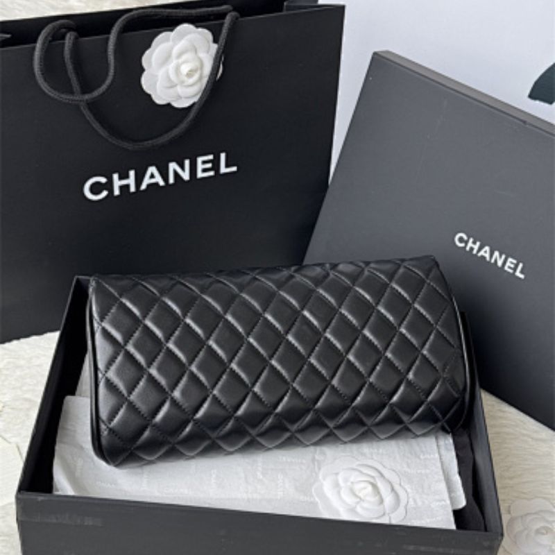 Chanel Lambskin Quilted Fold Up Again Clutch.