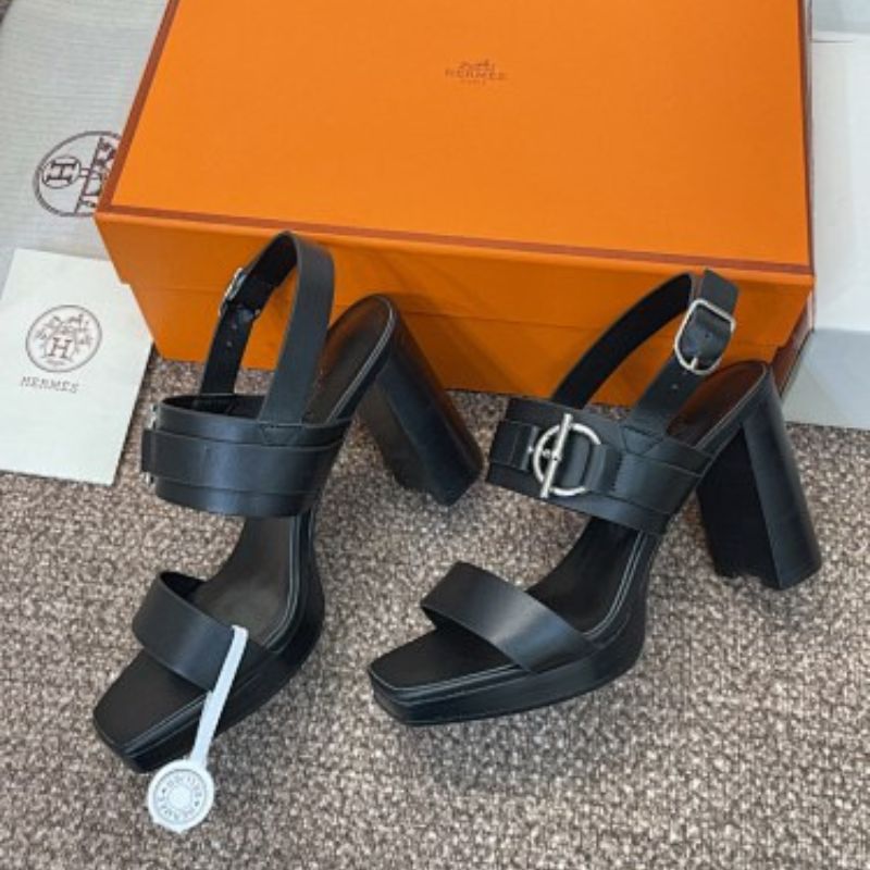 Hermès Ilona 90 Sandals in noir (black) calfskin,