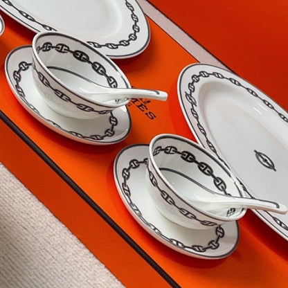 the Chaine d'Ancre series from Hermès.