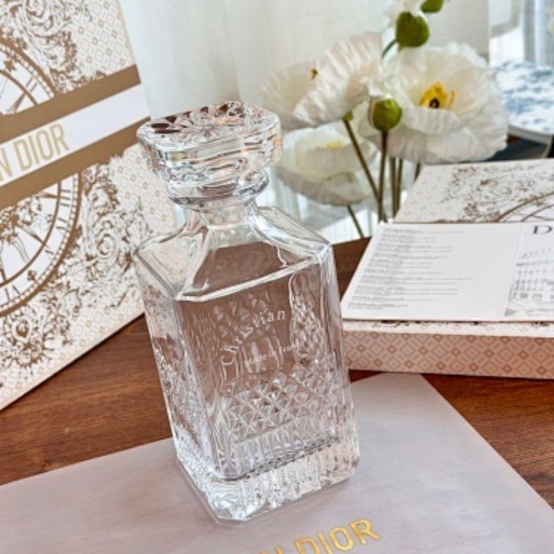 Christian Dior-inspired crystal whiskey set