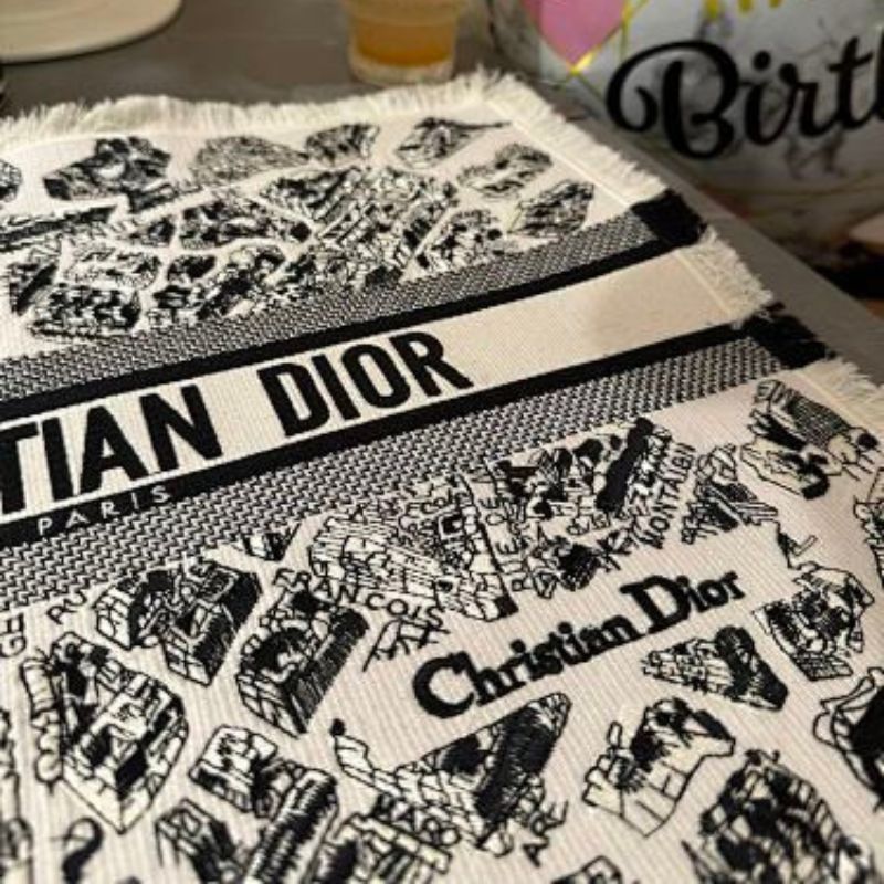 Dior Maison’s Plan de Paris collection,