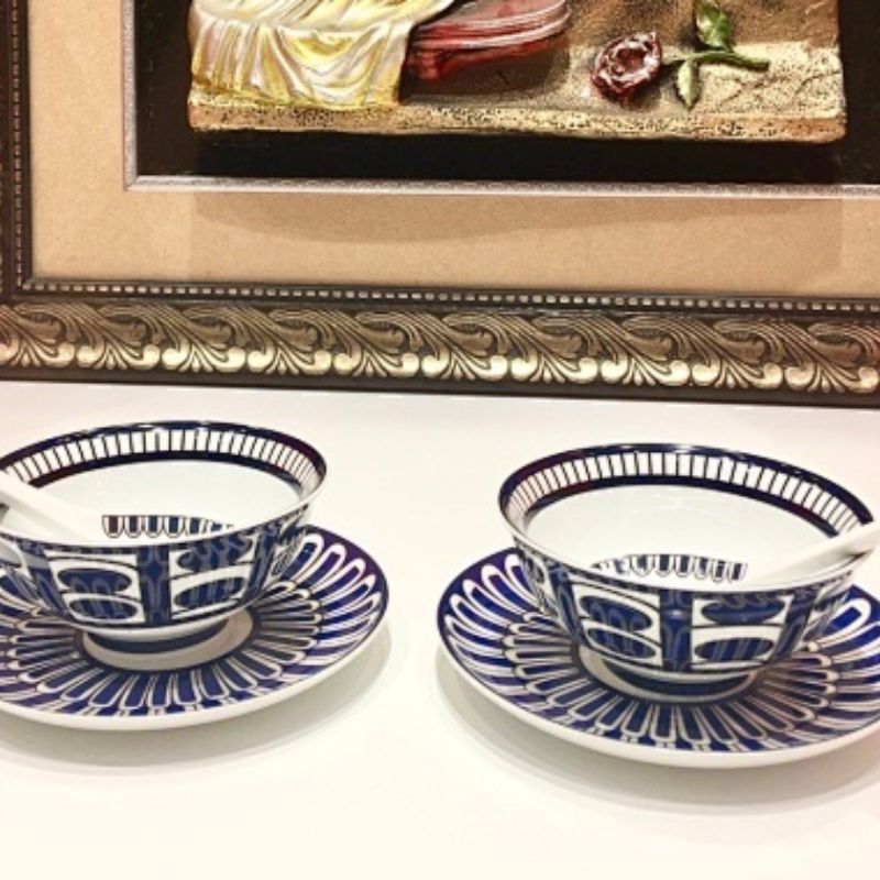 Hermès the Bleus d'Ailleurs porcelain dinnerware collection.