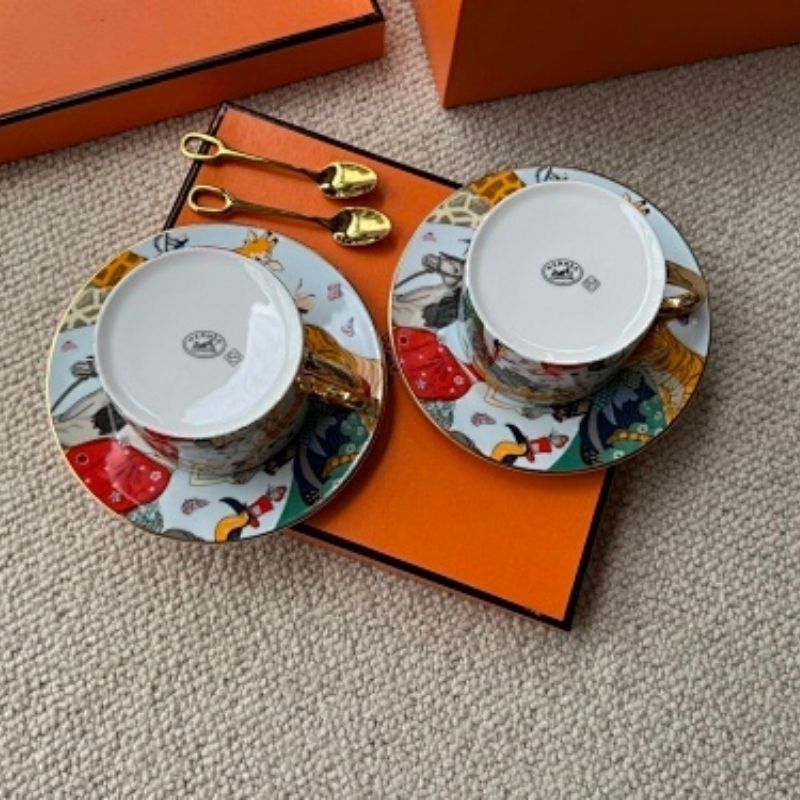 Carnets d'Equateur collection by Hermès